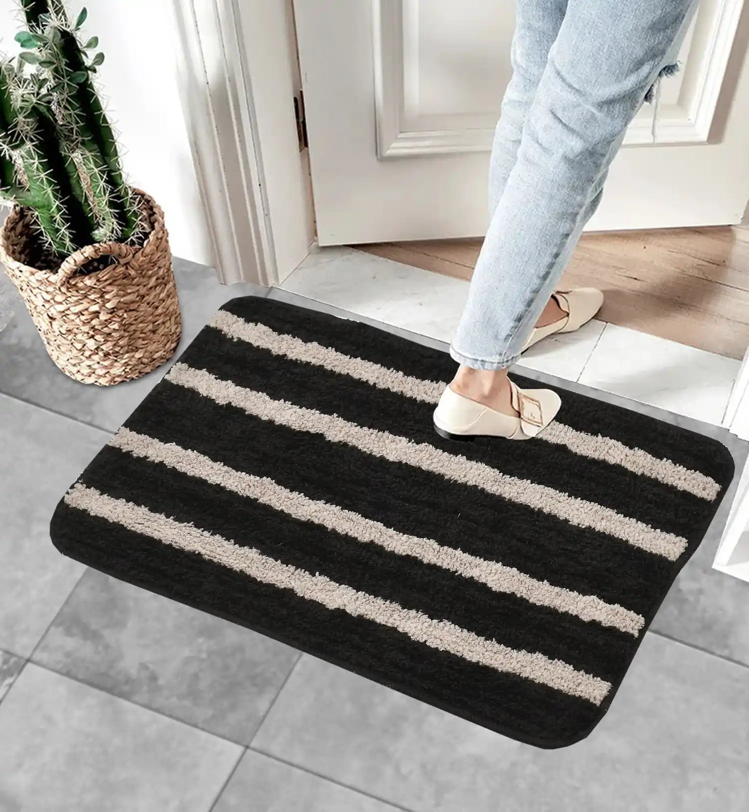 Horizon - Black Microfibre Doormat (Pack of 2)