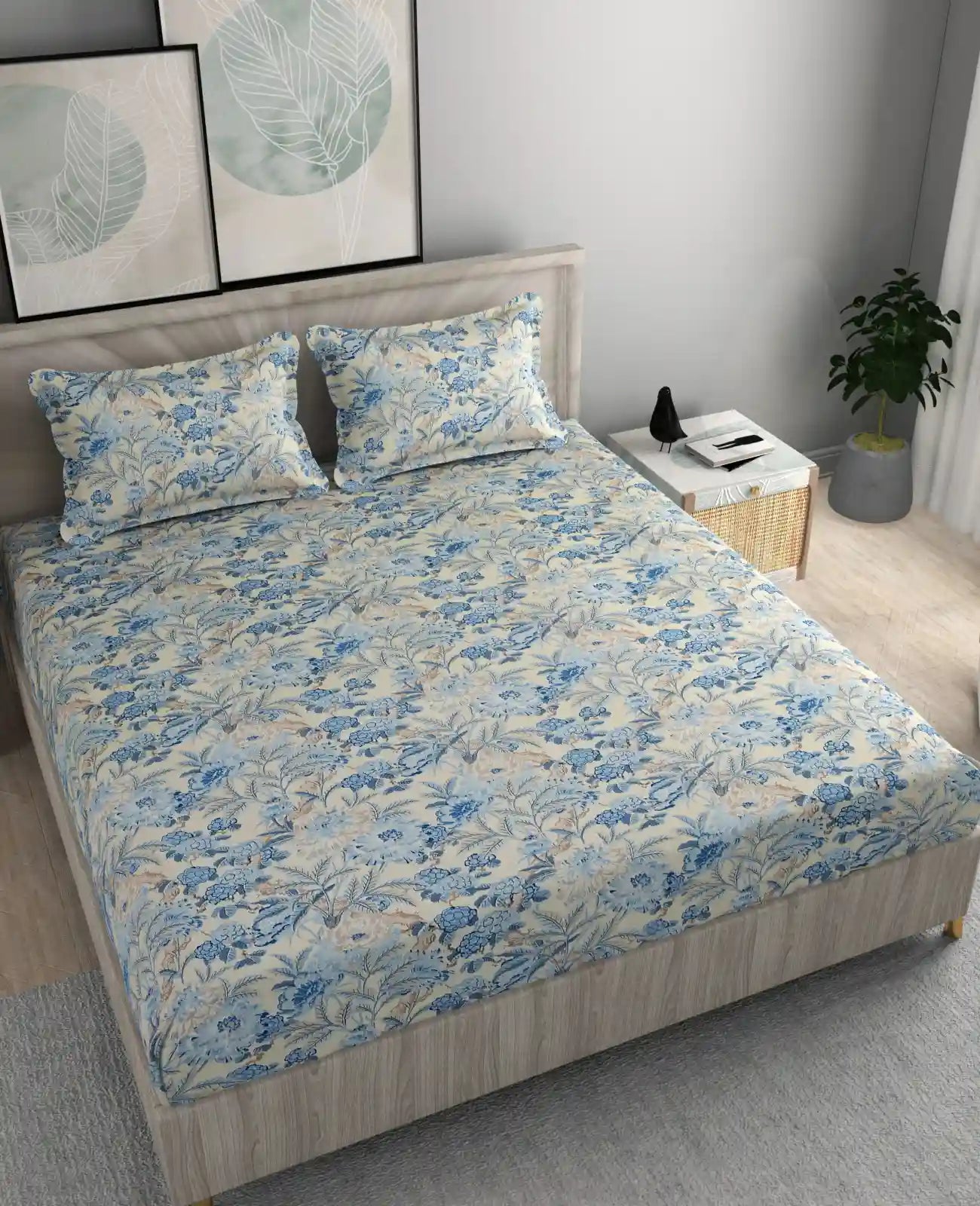 Iris - Queen/Double - Fitted Bedsheet (76×72 inches)