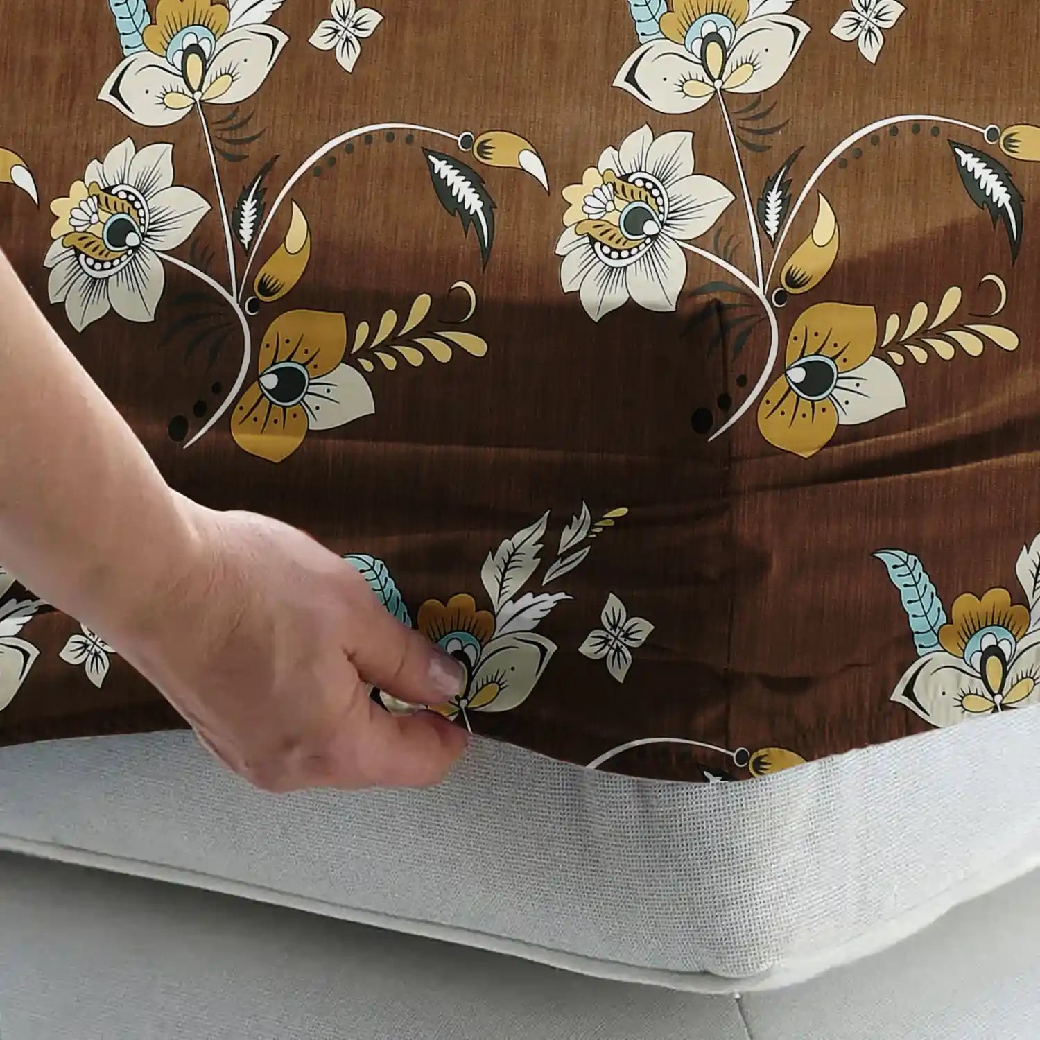 Moscow - King - Fitted Bedsheet (78×72 inches)