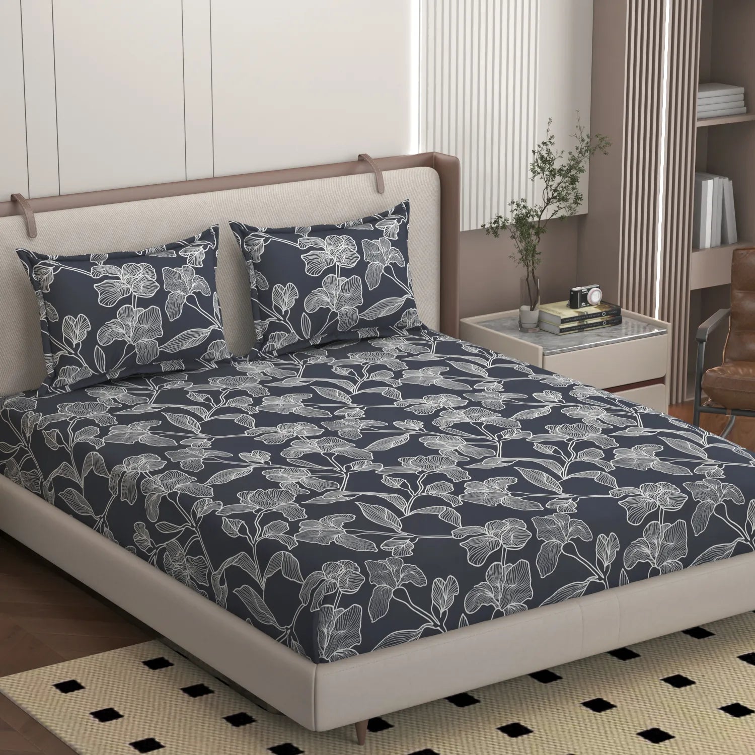 Camelia Midnight - King - Fitted Bedsheet (78×72 inches)