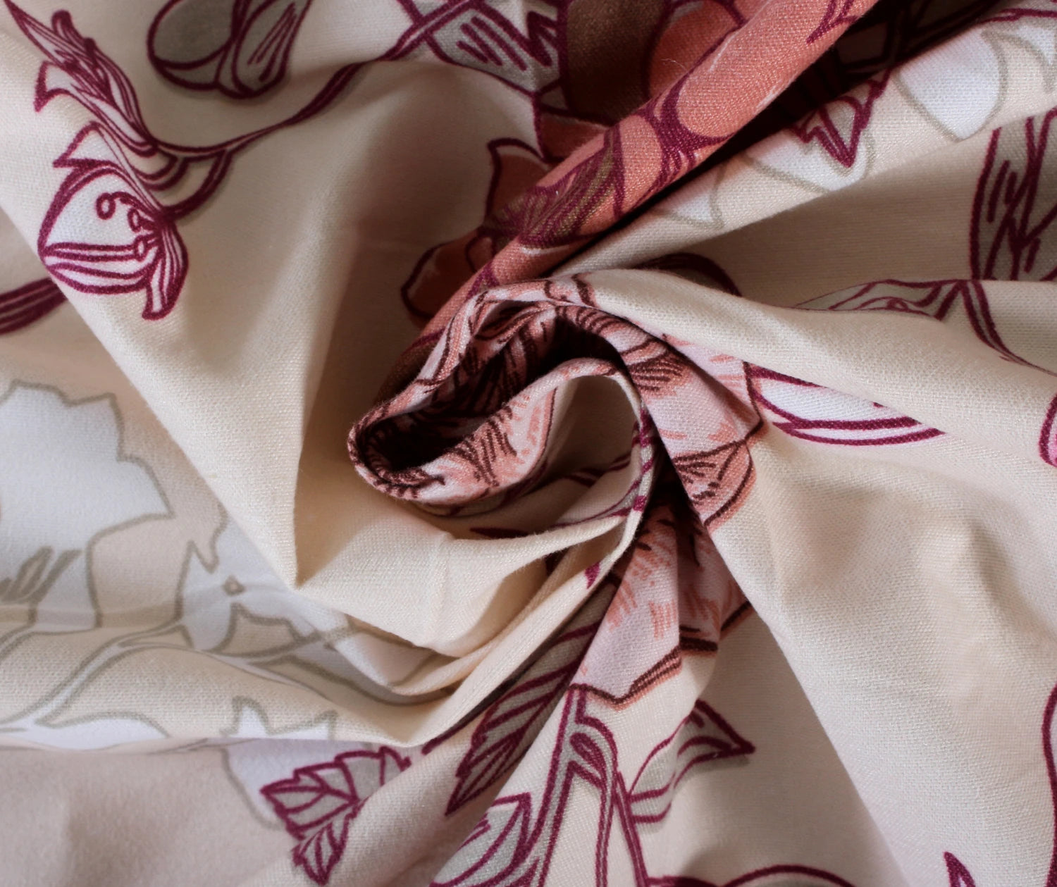 Catherine - Panel - King Fitted Bedsheet (78×72 inches)