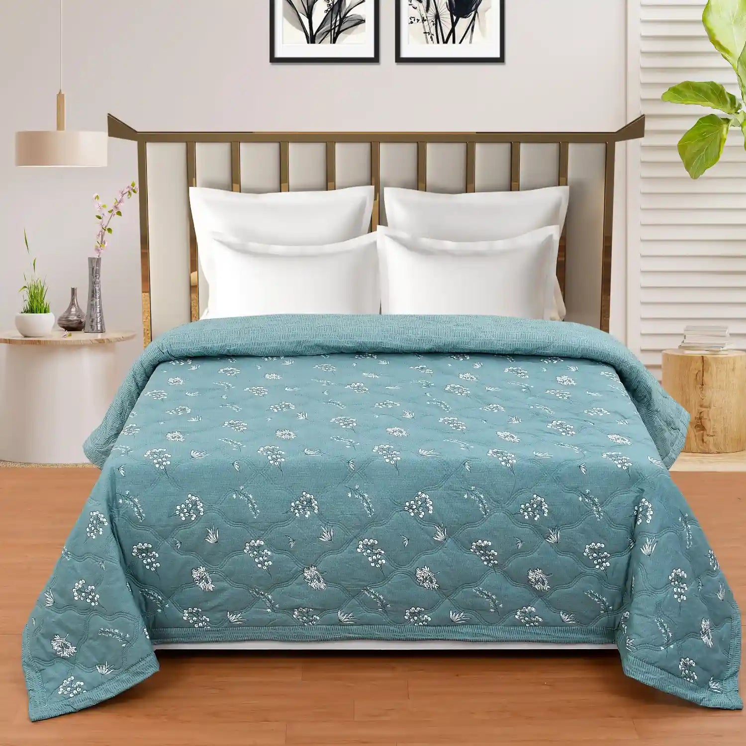Cyanlight - Reversible Comforter - Double Bed