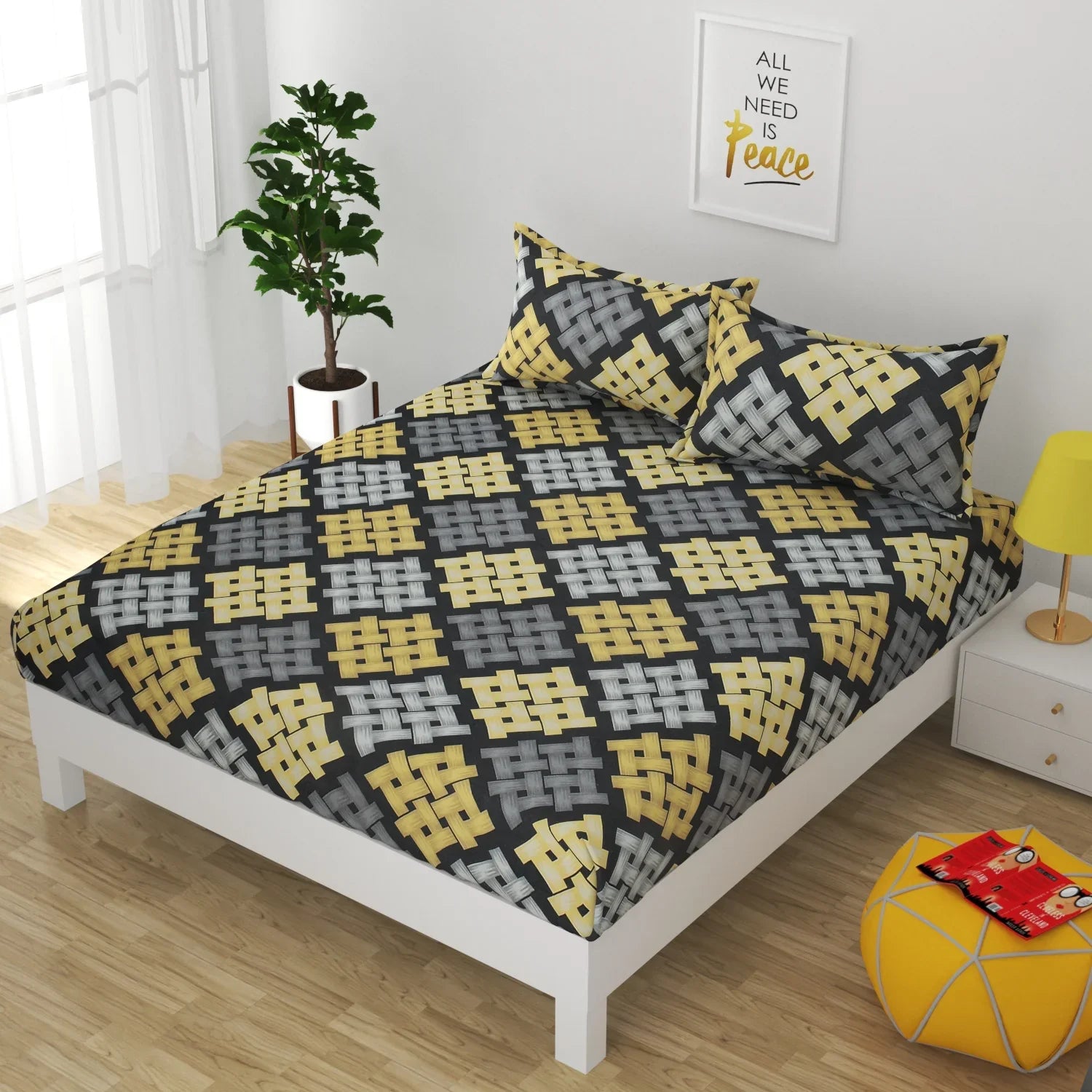Grayscale Honeycomb - Queen/Double - Fitted Bedsheet (76×72 inches)