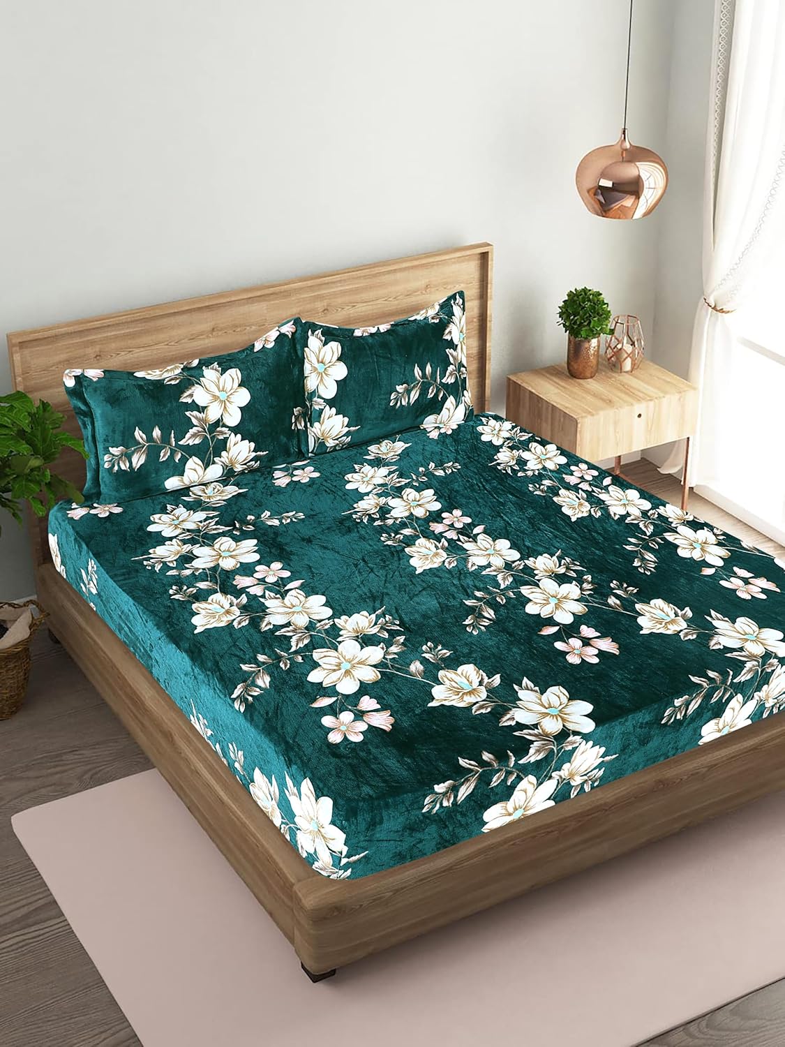 Holly - King - Woollen Fitted Bedsheet (78×72 inches)