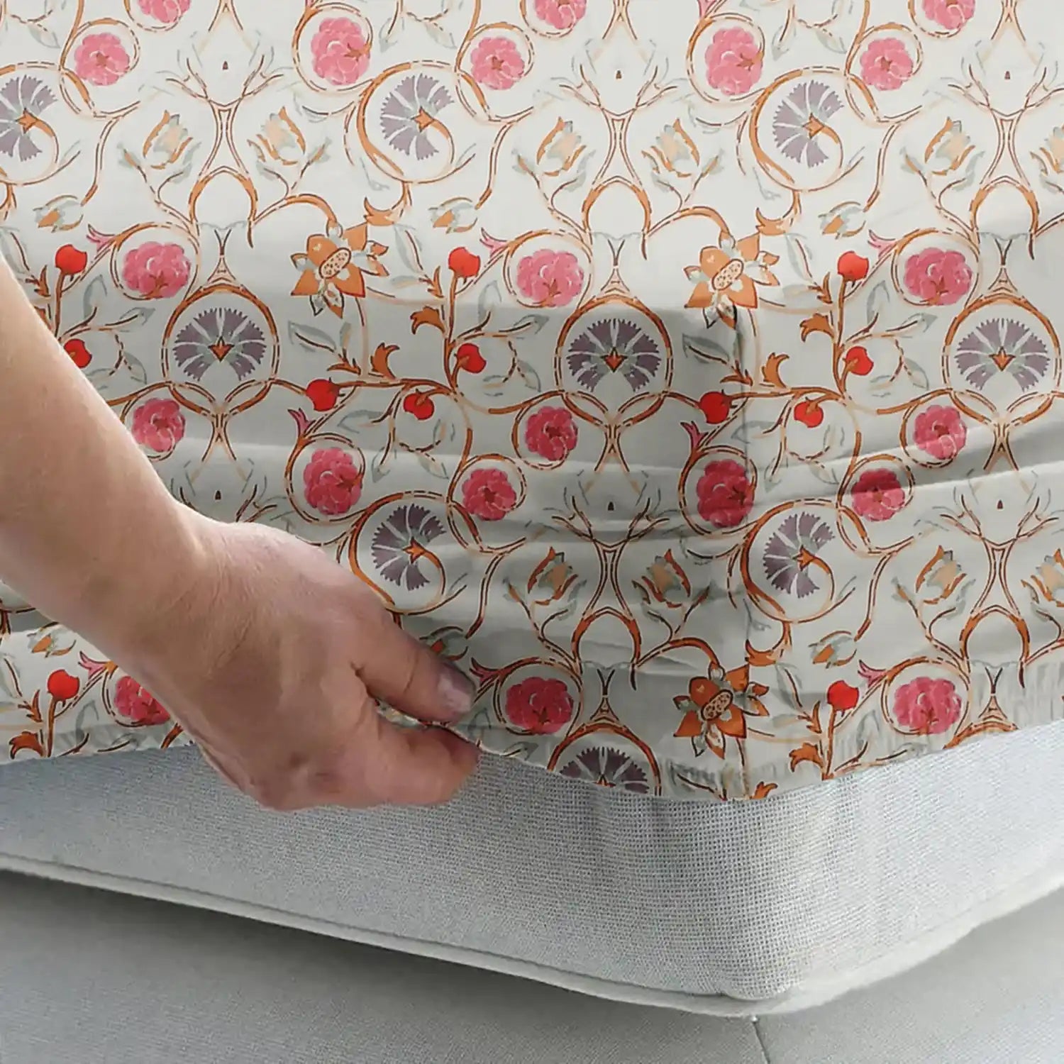 Jane - King - Fitted Bedsheet (78×72 inches)