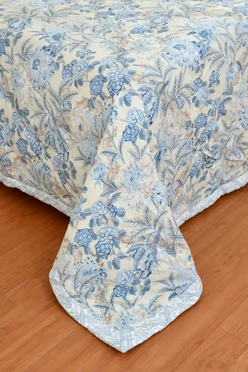 Juniper - Reversible Comforter - Double Bed
