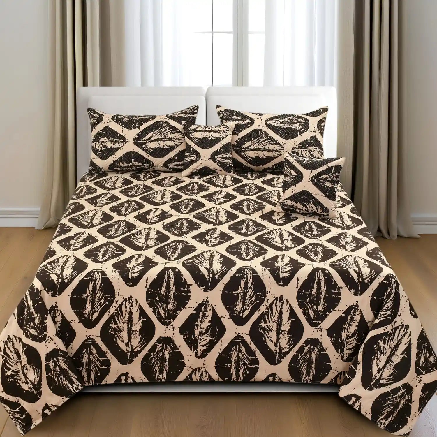 Maple - 5 Pieces - Quilted Bedding Set (90 x 90 inches)