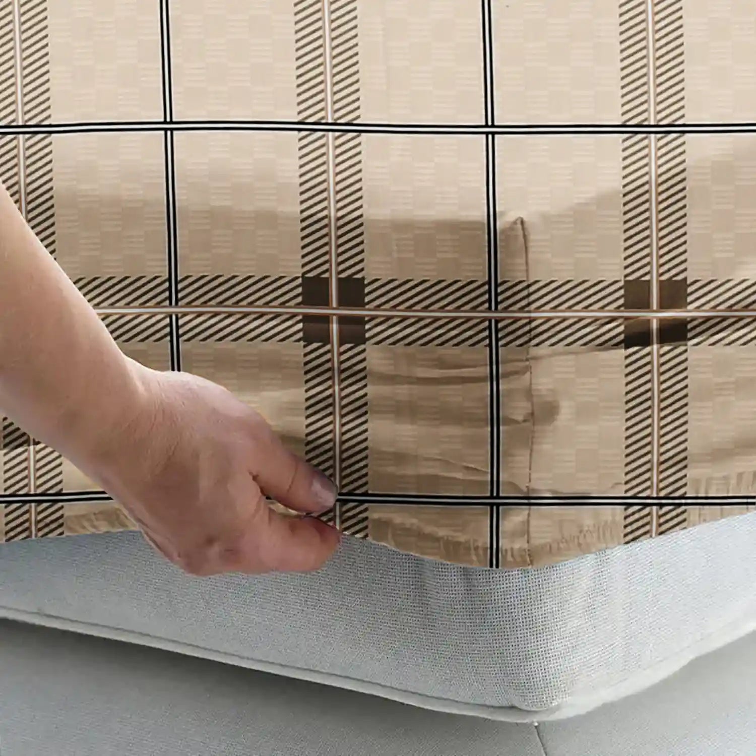 Mervin - King - Fitted Bedsheet (78×72 inches)