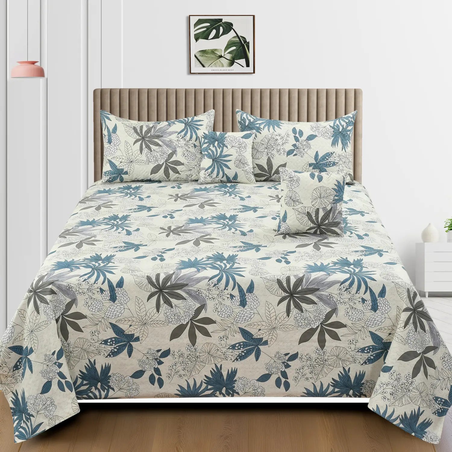 Miami - 5 Pieces - Quilted Bedding Set (90 x 90 inches)
