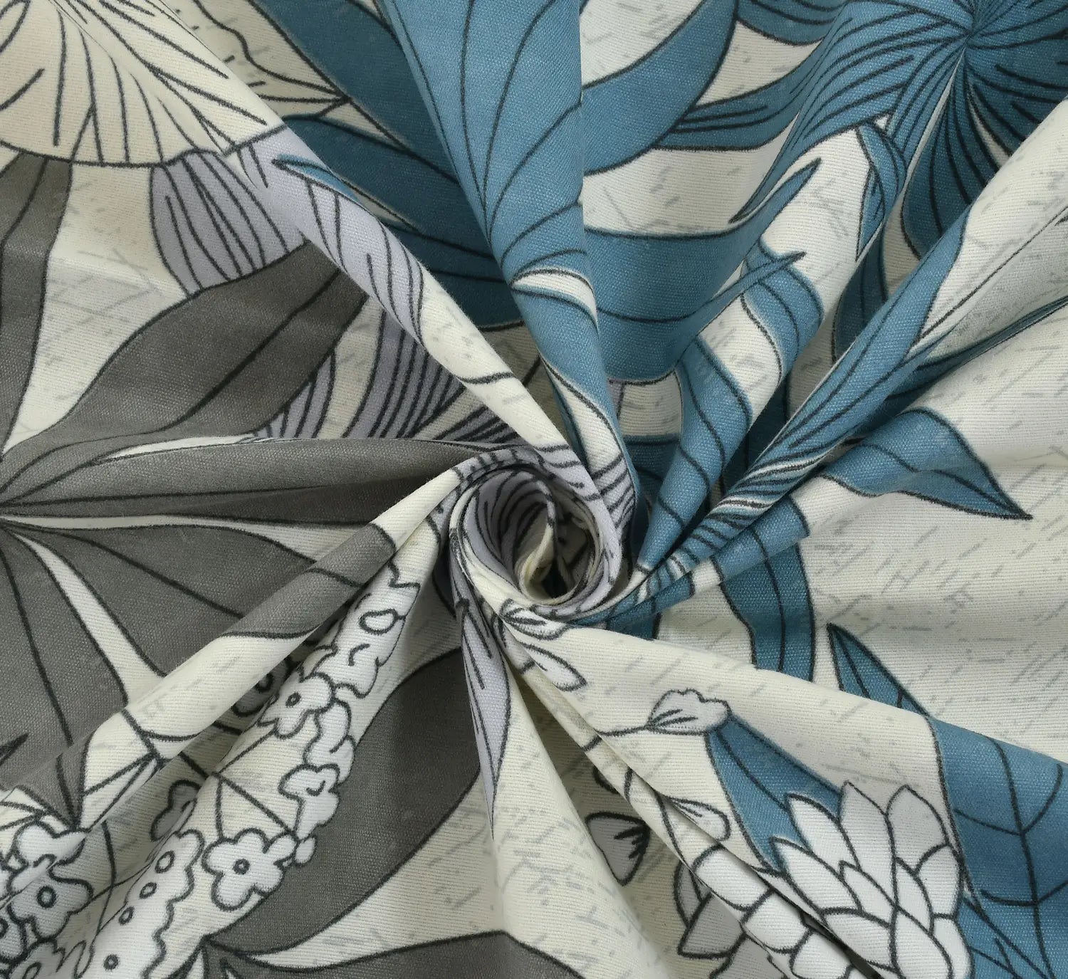 Miami - 5 Pieces - Quilted Bedding Set (90 x 90 inches)