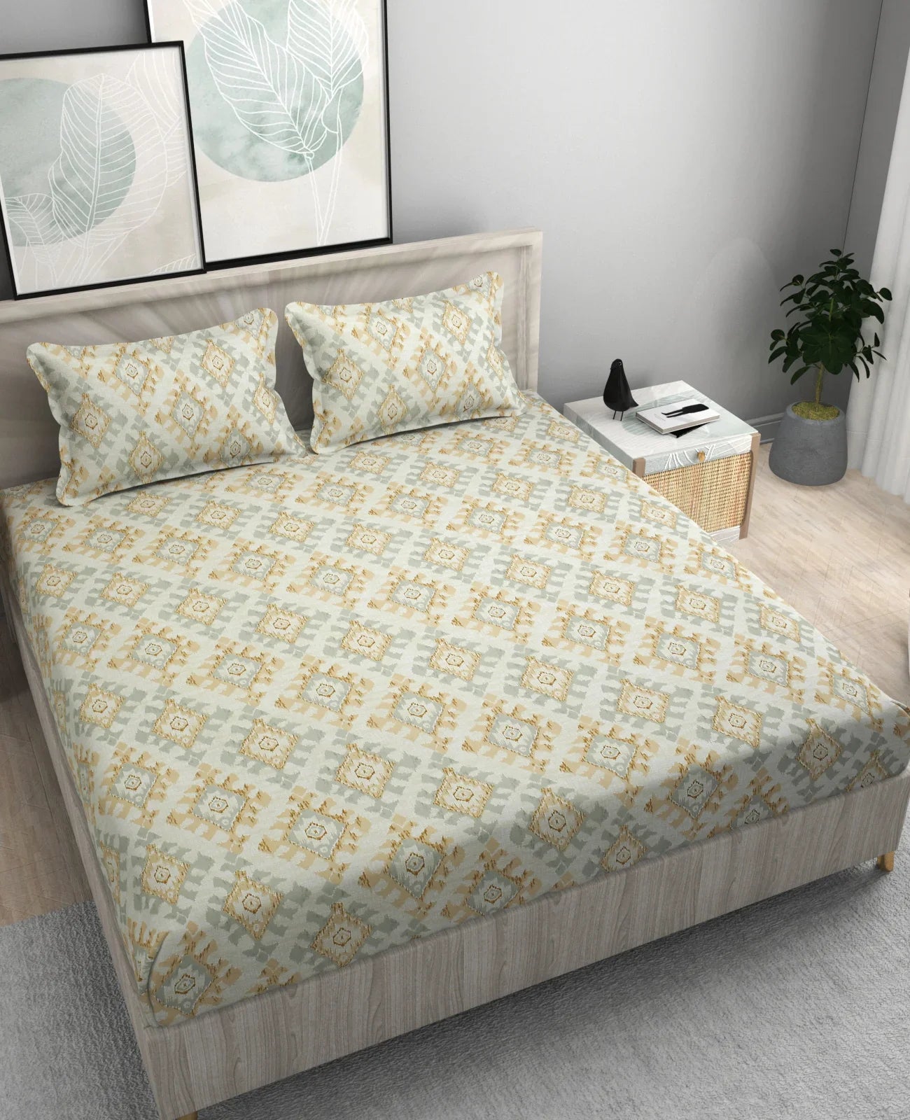 Monarch - King - Fitted Bedsheet (78×72 inches)