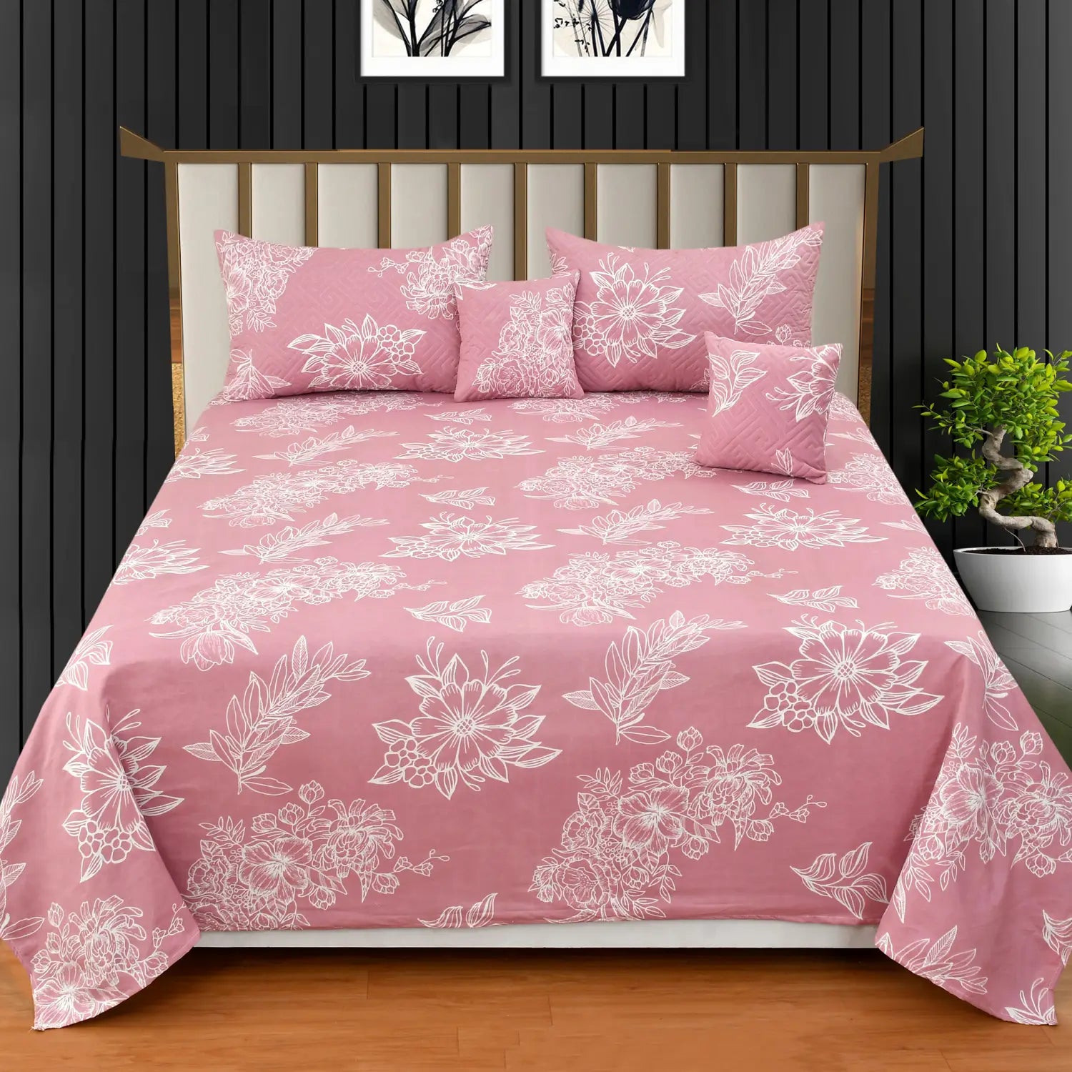 Sakura - 5 Pieces - Quilted Bedding Set (90 x 90 inches)