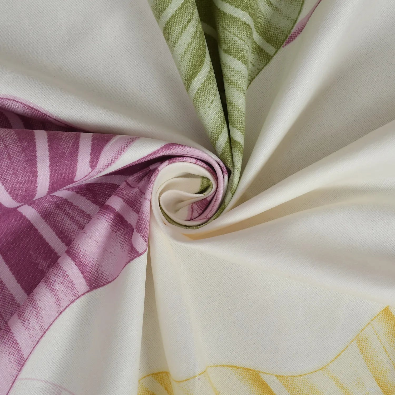 Selena - Queen/Double - Fitted Bedsheet (76×72 inches)