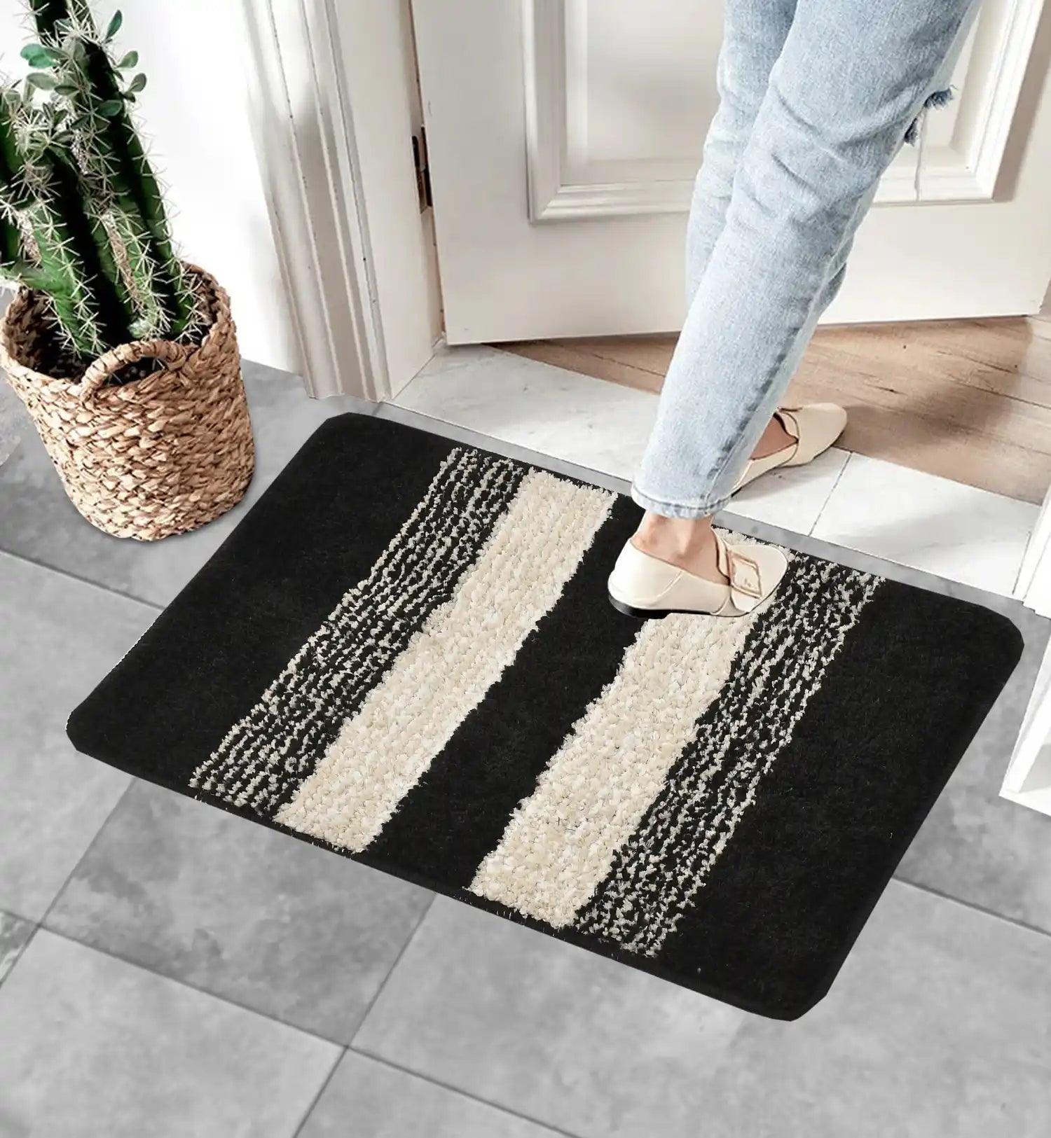 Vertigo - Black Microfibre Doormat (Pack of 2)