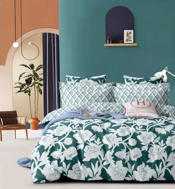 Viva Green - Queen/Double - Fitted Bedsheet (76×72 inches)